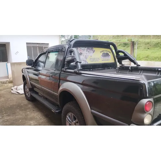 Mitsubishi L200 2.5 Outdoor Hpe Cab. Dupla 4x4 Aut. 4p