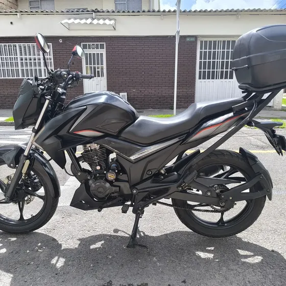 Akt Cr4 125