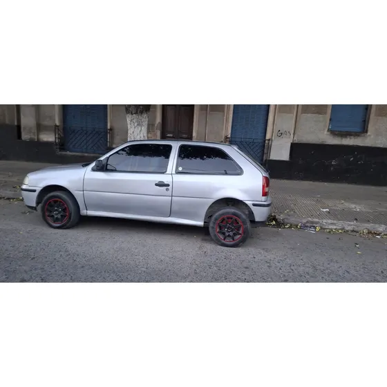 Volkswagen Gol 1.6 Sedan 3 Puertas