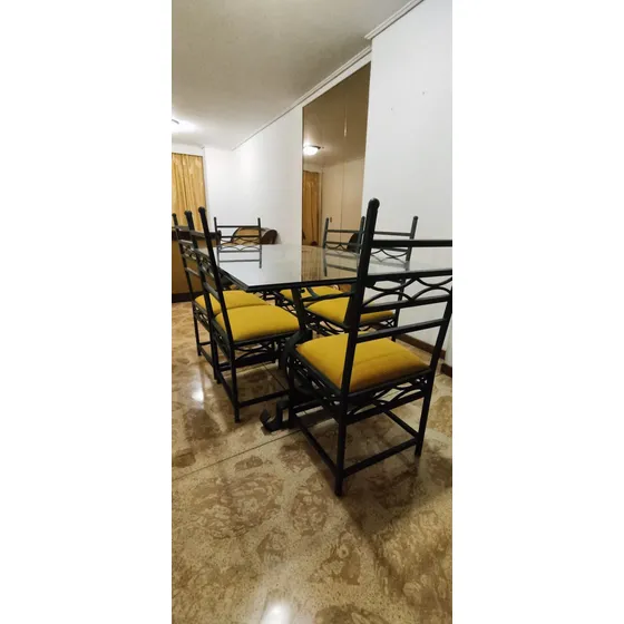 Comedor De 6 Puestos En Vidrio Y Hierro Forjado