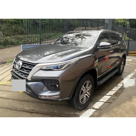 Toyota Fortuner 2.4