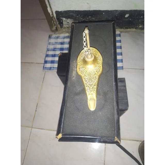 Lampara De Aladino.... En Bronce,