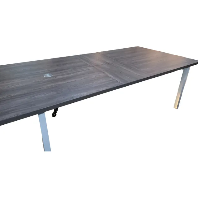 Mesa Para Sala De Juntas Expandible Con Tomacorriente Oculto