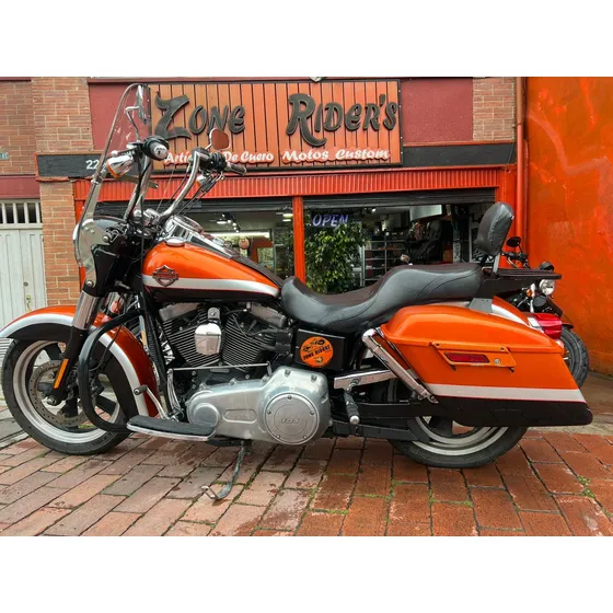 Dyna Swichback  2014 ,103 Pulgadas 1690 C.c. Perfecto Estado