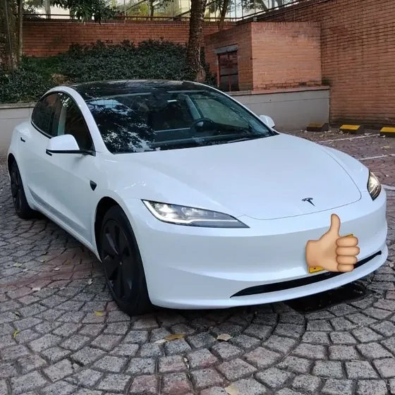 Tesla Model 3 2026 0.0 Rwd