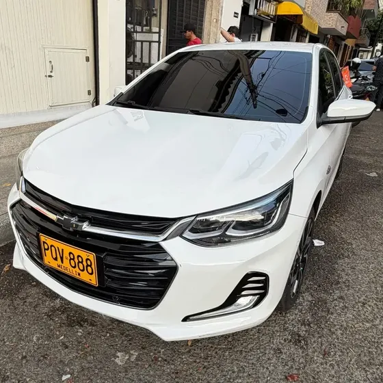 Chevrolet Onix 2025 1.0t Premier Hatch At