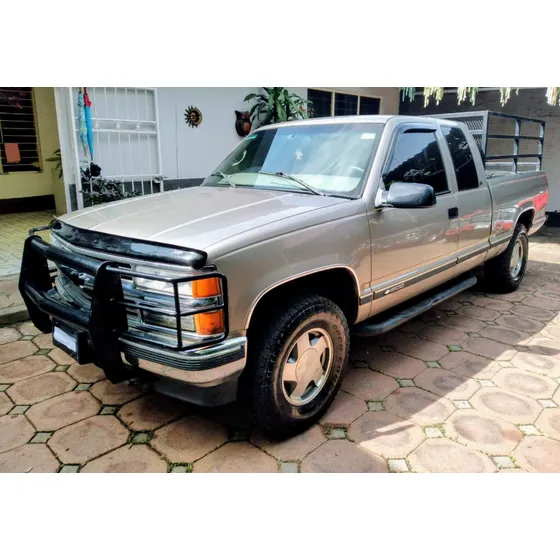 Chevrolet Silverado 5.3 2500 Cab Ext Paq B 4x4 At