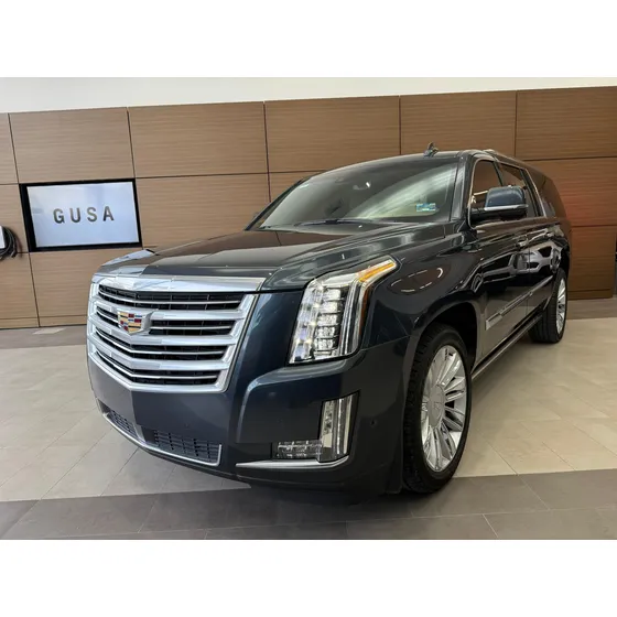 Cadillac Escalade Esv 6.2 Platinum At