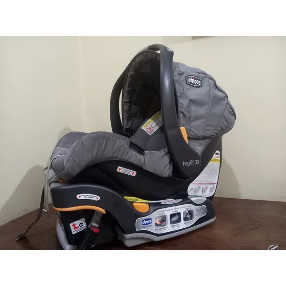 Huevito Chicco Keyfit30 Graphite Con Base Isofix.