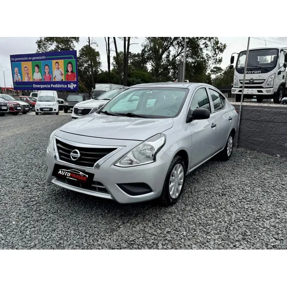 Nissan Versa 1.6 Drive