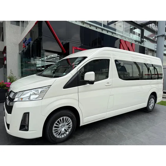Toyota Hiace 3.5 12 Pasajeros Mt