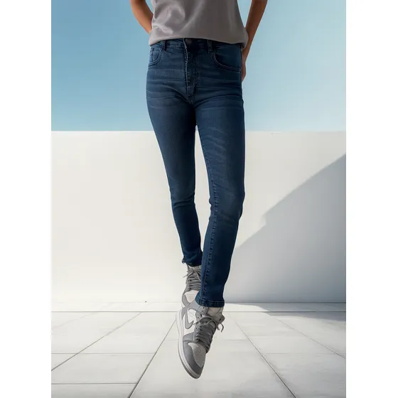 Jean Mujer Regular Azul Clasico - Chupin Elastizado.