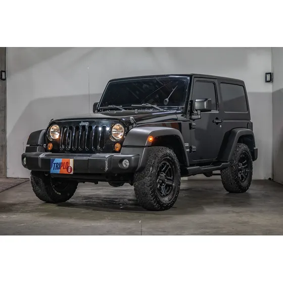 Jeep Wrangler 3.8 Sport