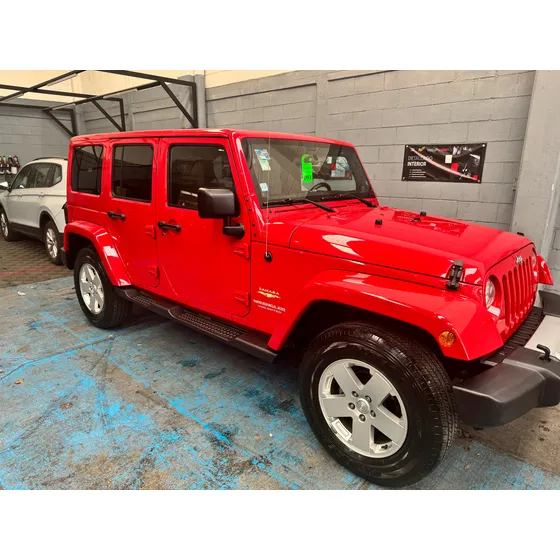 Jeep Wrangler 3.8 Sahara 4x4 At