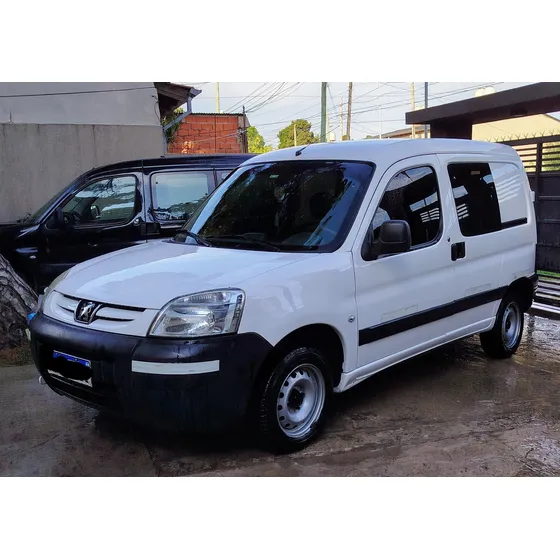 Peugeot Partner 1.4 Furgon Confort 5as