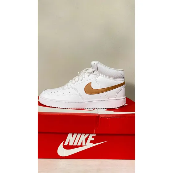 Nike Court Visión Mid