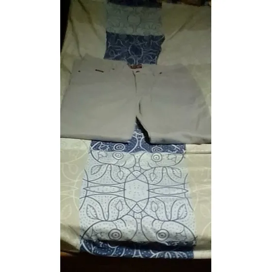 Pantalon Inega De Pana Acanalada Y Ke; Chaleco 