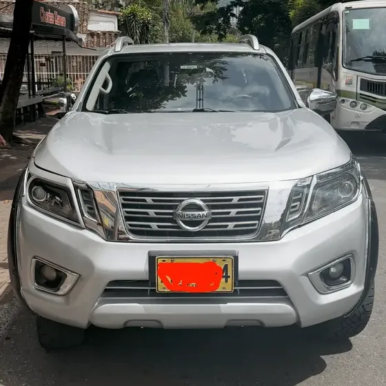 Nissan Frontier 2017 2.5l Automática Diésel 4x4