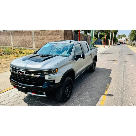Chevrolet Cheyenne 6.2 Doble Cab Zr2 4x4 At