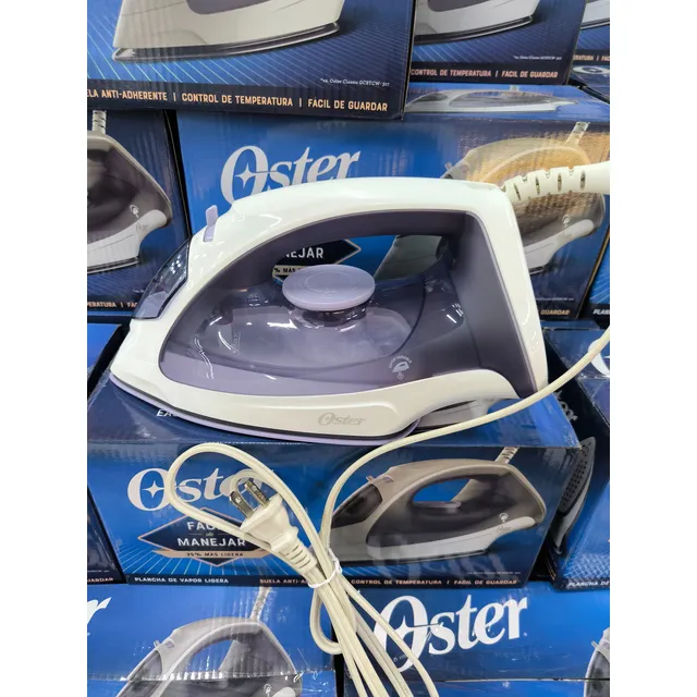 Plancha Para Ropa, Oster. Con Vapor