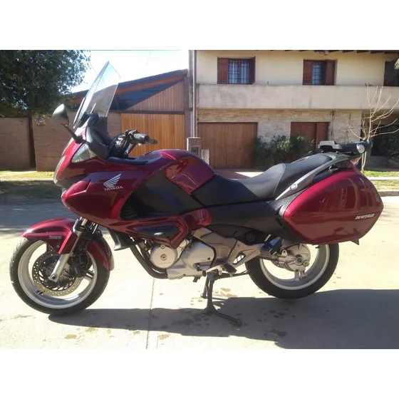 Honda  Deauville 700