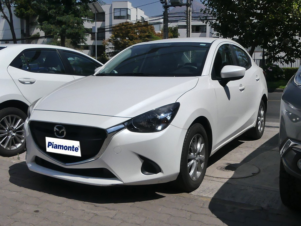 Mazda 2 Sedan New 2 1.5 Mt