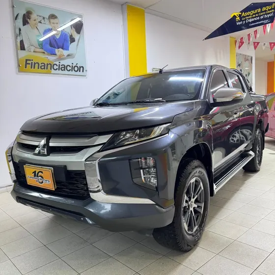 Mitsubishi L200 Sportero 2021 2.5 Gls At 4x4 Diesel