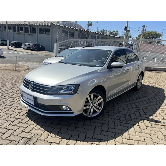 Volkswagen Jetta 2.0 Tsi Highline 211cv Gasolina 4p Tiptronic