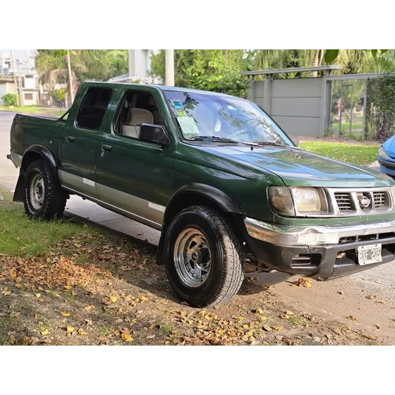 Nissan Pick Up 3.2 Dx 4x4 S/cab D