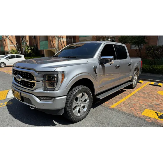 Ford F-150 Platinum Hibrida