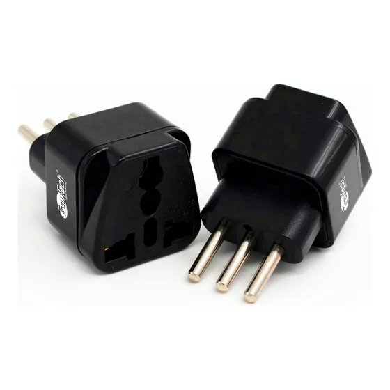 Adaptador De Corriente Universal 3 Líneas Buena Calidad 250v