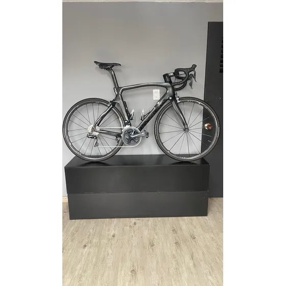 Bicicleta De Ruta Pinarello F12 Ultegra Di2 Fulcrum Ceramica