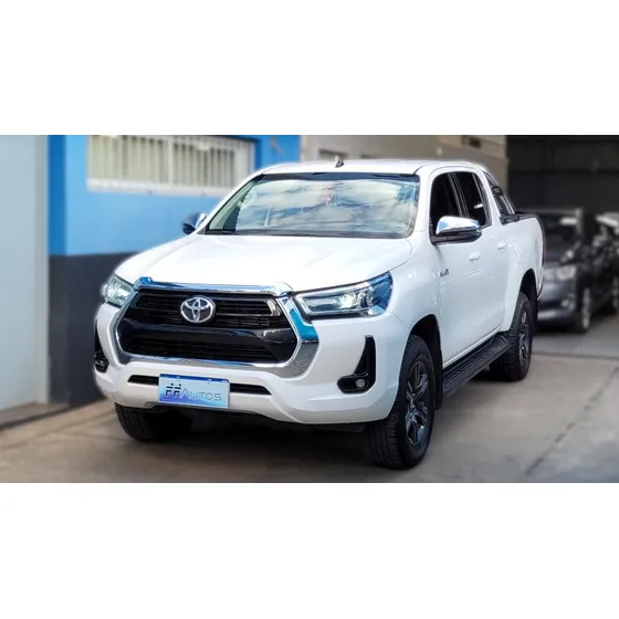 Toyota Hilux 2.8 Cd Srv 177cv 4x2