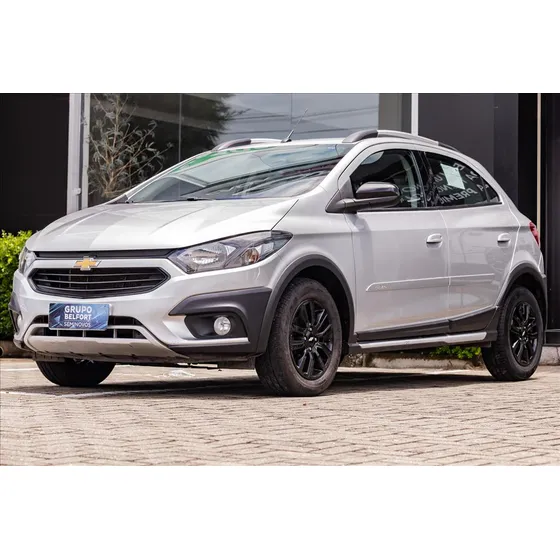 Chevrolet Onix 1.4 Mpfi Activ 8v Flex 4p Automático