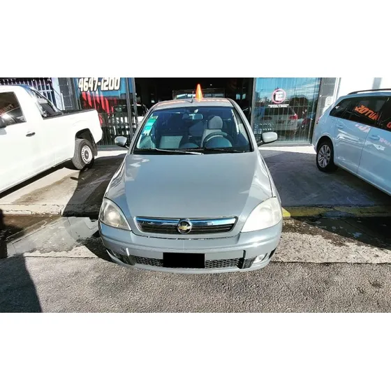Chevrolet Corsa 1.8 Gl Aa Dh 4p