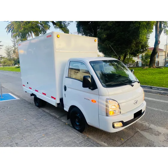 Hyundai Porter 2.5 Crdi 6m/t Gls Camioneta 2ab Ac