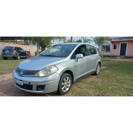 Nissan Tiida 1.8 Sense Sedan At