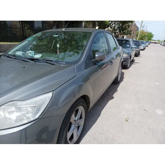 Ford Focus 2 1.8 Exe Sedan Tdci Trend Plus