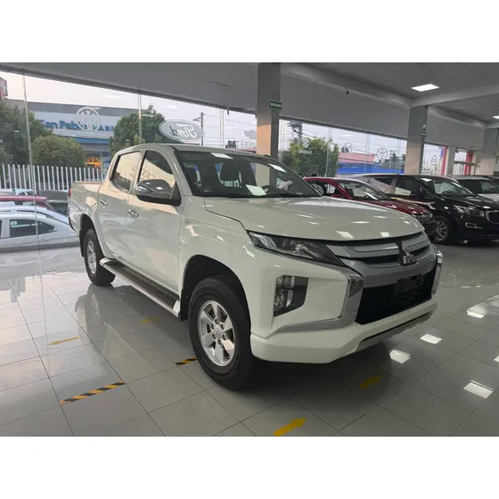 Mitsubishi L200 2.5 Di-d Cabina Doble 4x4 Mt