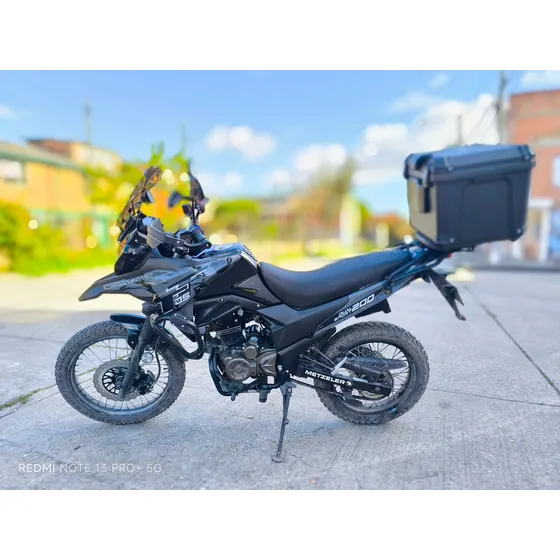Moto Akt 200 Rally Edition