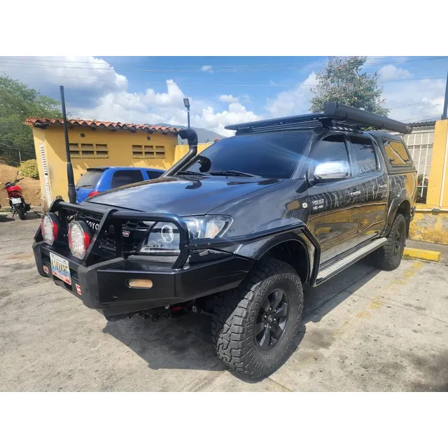 Toyota Hilux Kavak