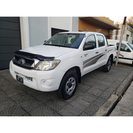Toyota Hilux Pick-up 2.5 Dx Pack Cab Doble 4x4 (2009)