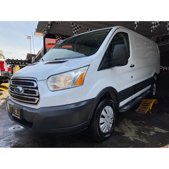 Ford Transit 3.7 Gasolina Van At