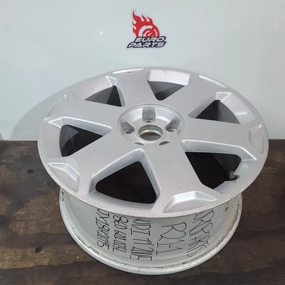 Rin Audi Tt Mk1 2000-2006 # 8e0 601 025 L (oem)