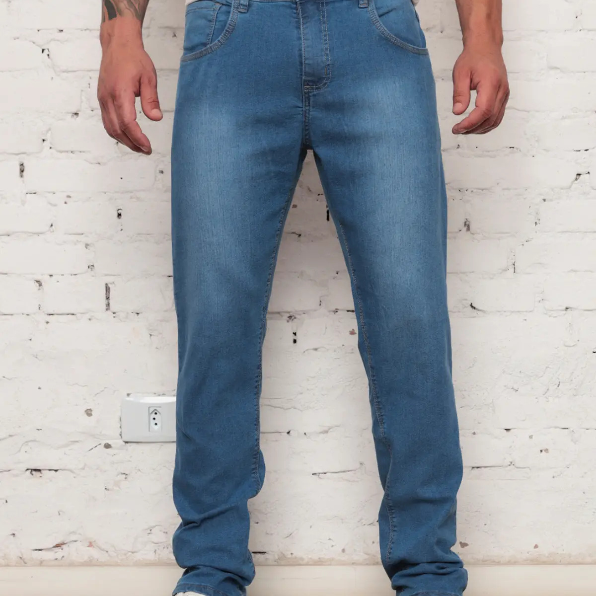 Calça Jeans Masculina Tradicional Corte Reto