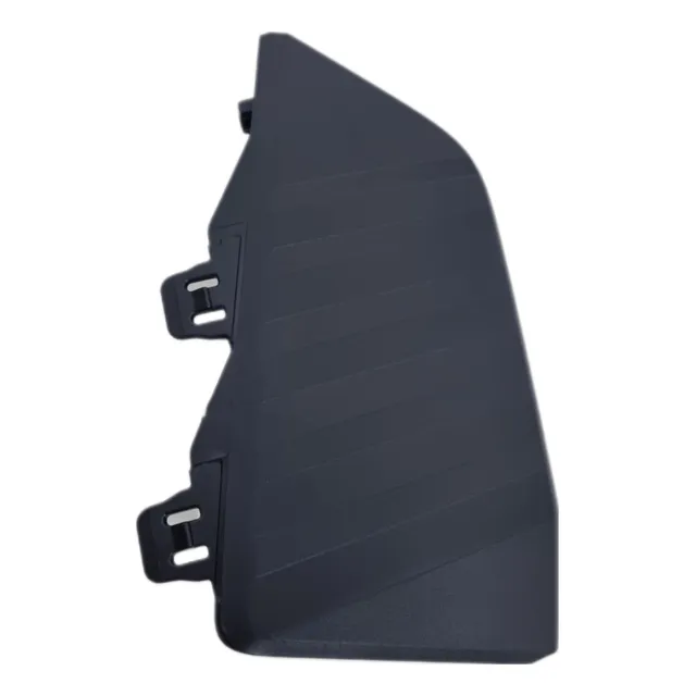 Moldura Parachoque Trasero Toyota Yaris 2022-2023-2024