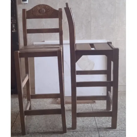 Sillas Altas En Madera Para Mesón Usada 