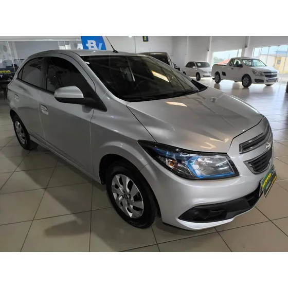 Chevrolet Onix Hatch Lt 1.0 8v Flexpower 5p Mec.