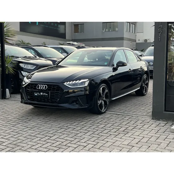 Audi A4 S-line 2.0 16v