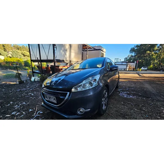 Peugeot 208 Allure 1.4 Hdi